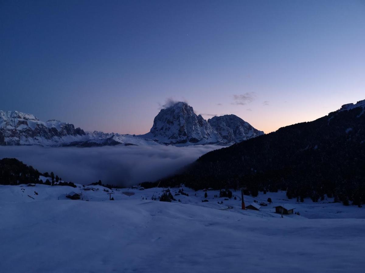 Rifugio Fermeda Hutte Hostal Santa Cristina Val Gardena Exterior foto
